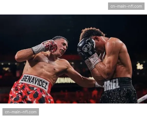 WBC官宣：阿瓦雷兹与贝纳维德兹超中量级拳王战敲定于2026年5月3日
