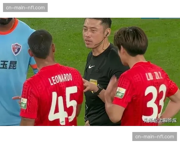上海海港主场迎战重庆铜梁龙，伤兵满营对阵黑马升班马